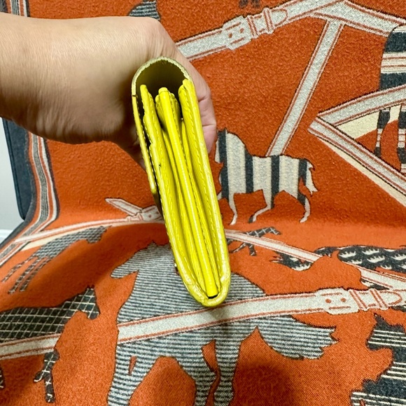 CHRISTIAN DIOR ❤️🌟 LONG WALLET ⭐️ - Picture 3 of 10